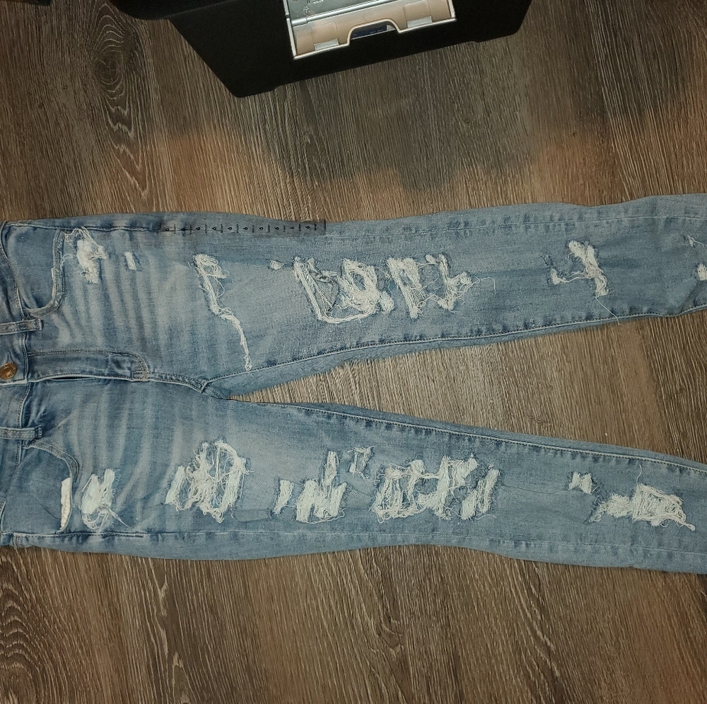 American eagle Jean's sz 6sh💜💜💜💜 new release